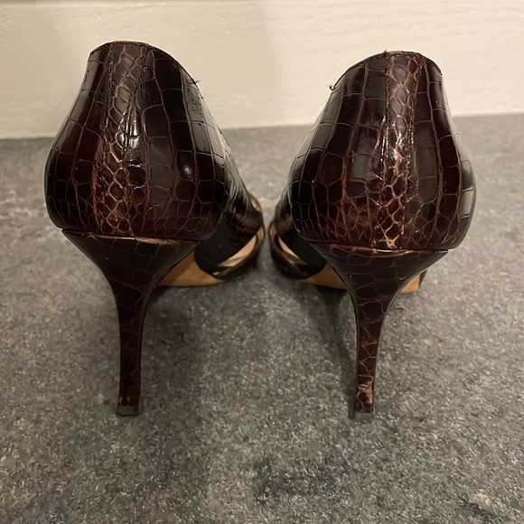 Manolo blahnik brown Alligator heels. Worn but in good condition - Picture 4 of 6